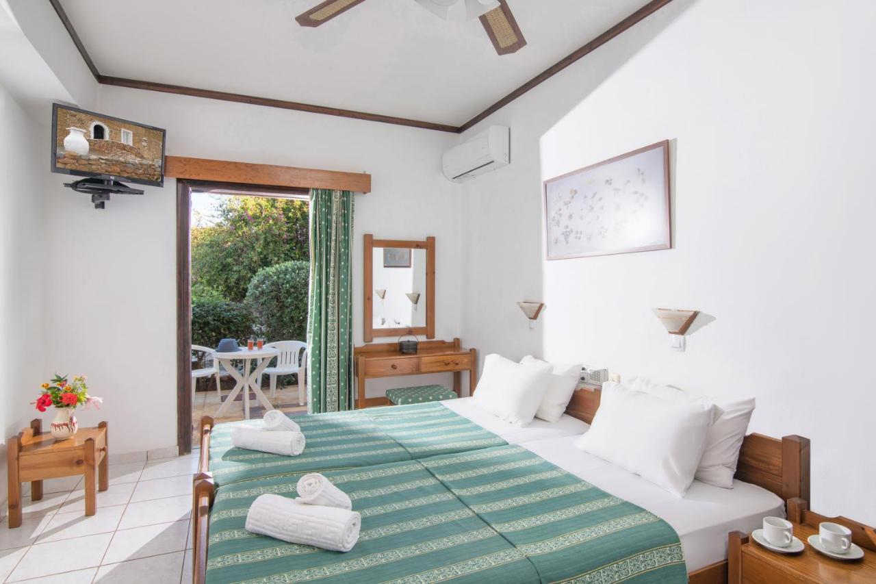 Iliostasi Beach Apartments แอร์ซอนิสซอส ภายนอก รูปภาพ